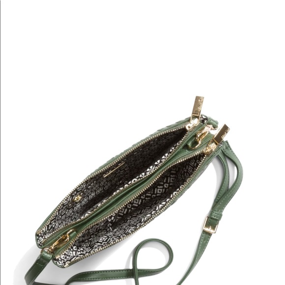 Deux Lux Maribel Double Zip Crossbody Olive Color - Picture 2 of 7